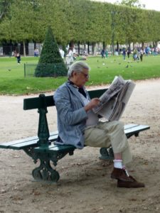 L'écrivain au parc de Luxembourg