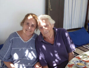 Jean Blot et  Cristina Barbosa  à Skyros.Crédit image : Collection privée DR photographie de Cristina Barbosa